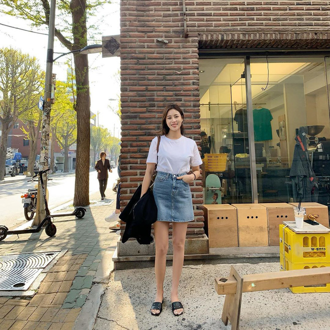 Kiểu gì thì hè này chị em cũng nên sắm 5 mẫu chân váy sau để diện lên là được khen xinh xẻo-13