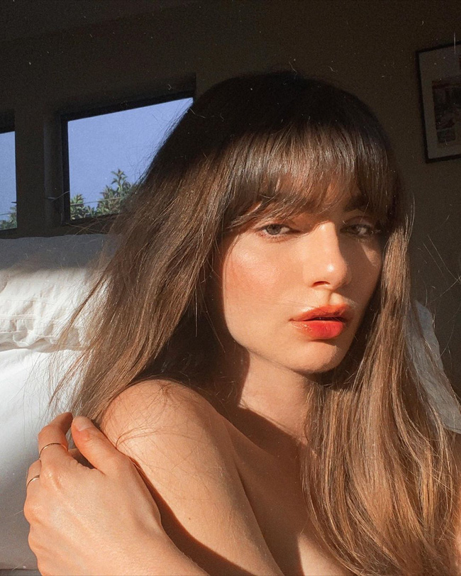 Phụ nữ Pháp khuyên đừng làm 3 điều sau đối với làn da, chị em mau hóng hớt bởi sẽ tìm thấy chân lý hack da đẹp vượt bậc-3