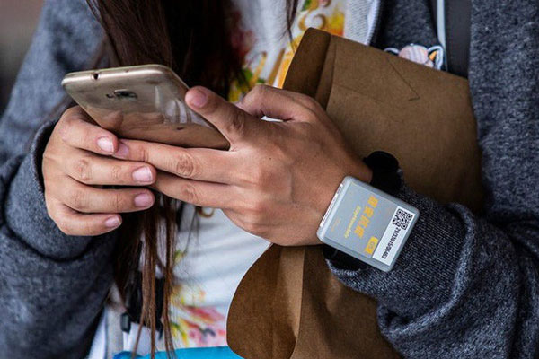 Ảnh chụp siêu Trăng hoa cuối cùng của năm 2020 trên toàn thế giới-9