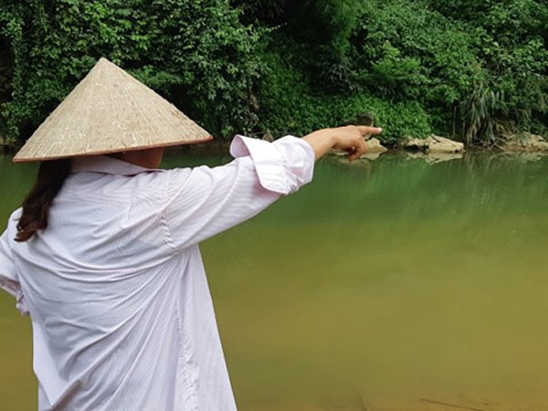 Lời kể bất ngờ của hàng xóm vụ mẹ ôm 3 con nhỏ nhảy sông tự tử trong đêm-2