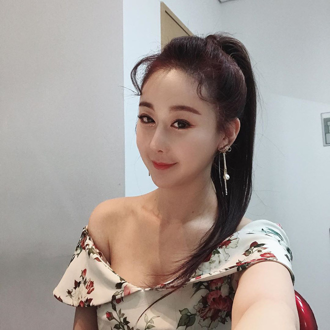 Hoa hậu Hàn cưới mỹ nam kém 18 tuổi: Hôn nhân tai tiếng, chồng trẻ mệt mỏi, chán nản-15