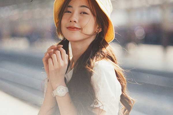 Phụ nữ sinh vào khung giờ vàng này, cuộc sống khó khăn mấy cũng vượt qua, càng lớn tuổi càng giàu có, hậu vận hạnh phúc viên mãn-4