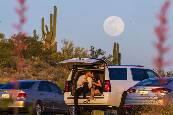 Facebook bắt đầu kiểm soát quyền lực của Mark Zuckerberg-3