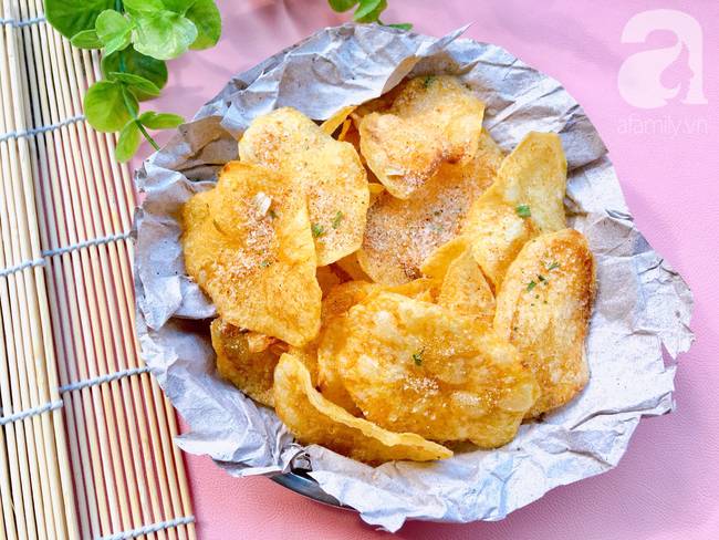 Dùng nồi chiên không dầu làm snack khoai tây giòn tan ngon hơn đi mua-5