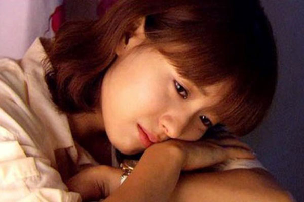 Vợ chồng đang cãi nhau, gã hàng xóm trẻ đột nhiên sang gõ cửa rồi buông lời khiến tôi kinh hãi-2