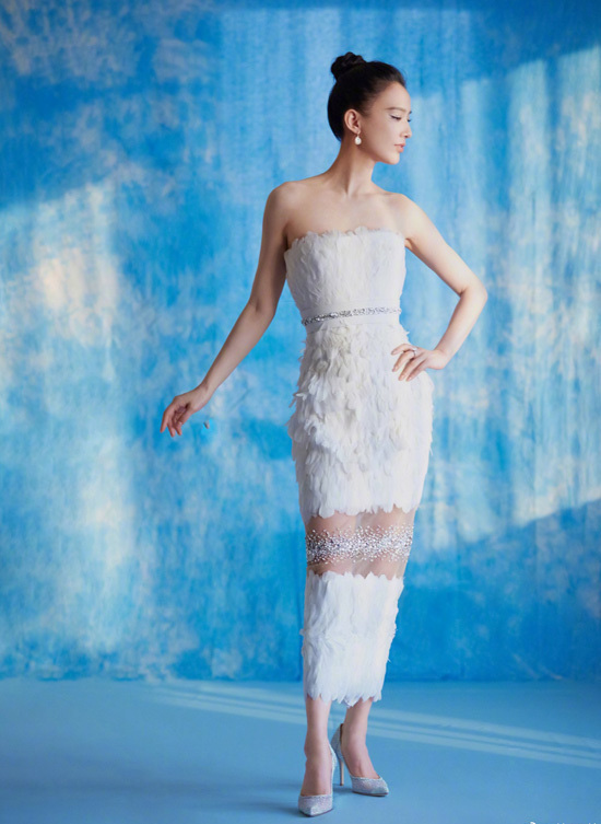 Mỹ nhân phản bội Châu Tinh Trì: 10 năm chịu cảnh vợ lẽ, đổi lấy cuộc sống giàu sang phú quý-11