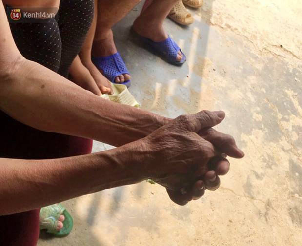 Vụ nghi vấn mẹ ôm 3 bé gái nhỏ tự tử: Chồng nó nhìn thấy vợ bế các con đi nhưng tưởng sang nhà bà ngoại chơi, ai ngờ…”-8