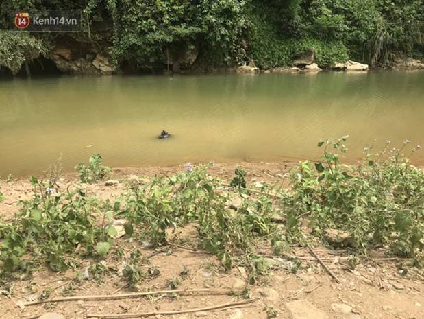 Vụ nghi vấn mẹ ôm 3 bé gái nhỏ tự tử: Chồng nó nhìn thấy vợ bế các con đi nhưng tưởng sang nhà bà ngoại chơi, ai ngờ…”-9