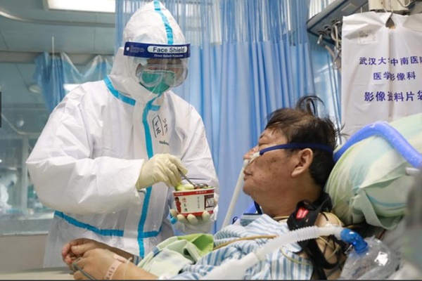 Đại học Hồng Kông: Kết mạc là con đường truyền Covid-19 cực nhanh và nguy hiểm-2