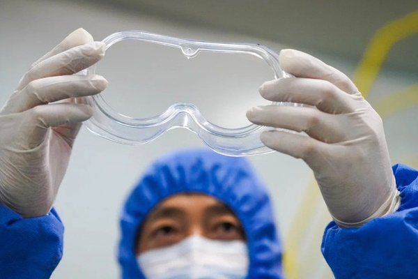 Đại học Hồng Kông: Kết mạc là con đường truyền Covid-19 cực nhanh và nguy hiểm-1