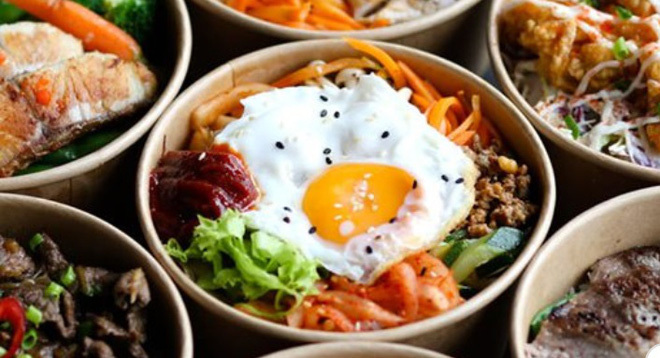 Khách sạn 5 sao Hà Nội bán đồ ăn bình dân siêu rẻ, chỉ từ 7.000 đồng, ship tận nhà-1