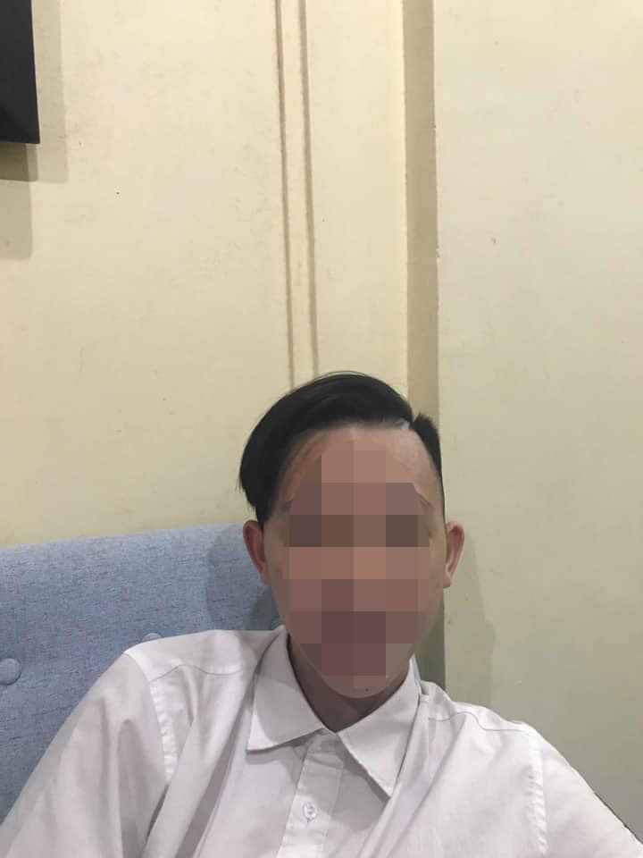 Nam sinh đến trường bị đuổi về 2 lần vì để tóc sai quy định, người bênh hiệu trưởng, người chỉ trích: Đừng bắt các em phải sống theo khuôn mẫu-2