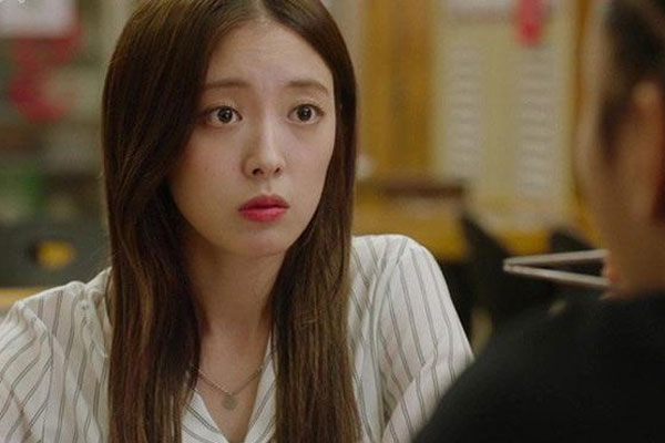 Mẹ chồng õng ẹo chê gái nhà quê, tôi chìa ra thứ khiến bà xin cưới vội-3