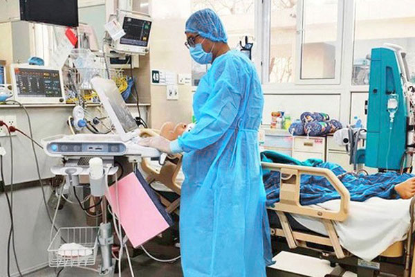 Covid-19 rồi đây có sống chung hiền lành với con người như cúm mùa, cảm lạnh không?-3