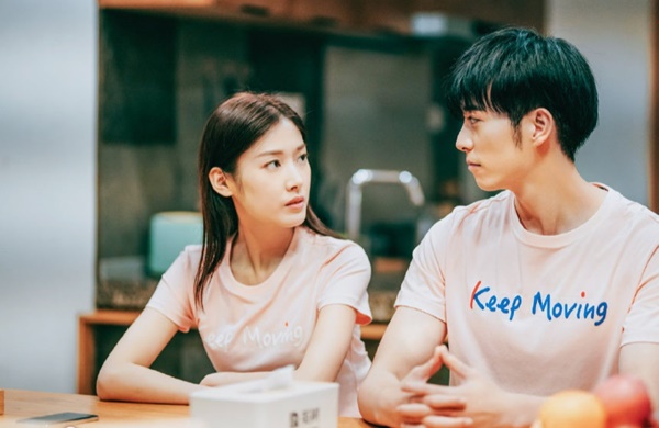 Dọn dẹp lại đồ đạc trước ngày ra tòa ly hôn, mẩu giấy có nội dung gọi cho anh nhé khiến chồng ngây người sau đó rút đơn về-1