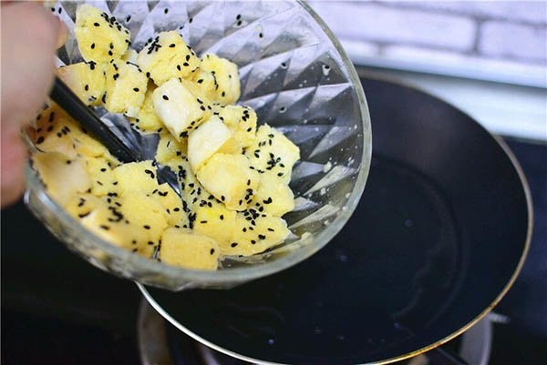 Hô biến bánh bao không người lái thành món ăn vặt hấp dẫn không ngờ-4