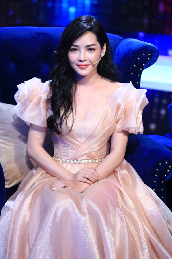 Người ấy là ai? mở màn đau tim khi Thu Ngọc - Mây Trắng xuất hiện, nữ chính trái lời cố vấn vẫn có đoạn kết ngọt lịm-1