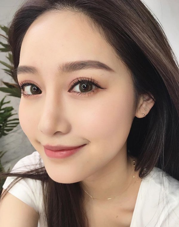 Ngạc nhiên trước ảnh không chân mày của Văn Mai Hương, nhận ra điểm này quan trọng biết bao-12