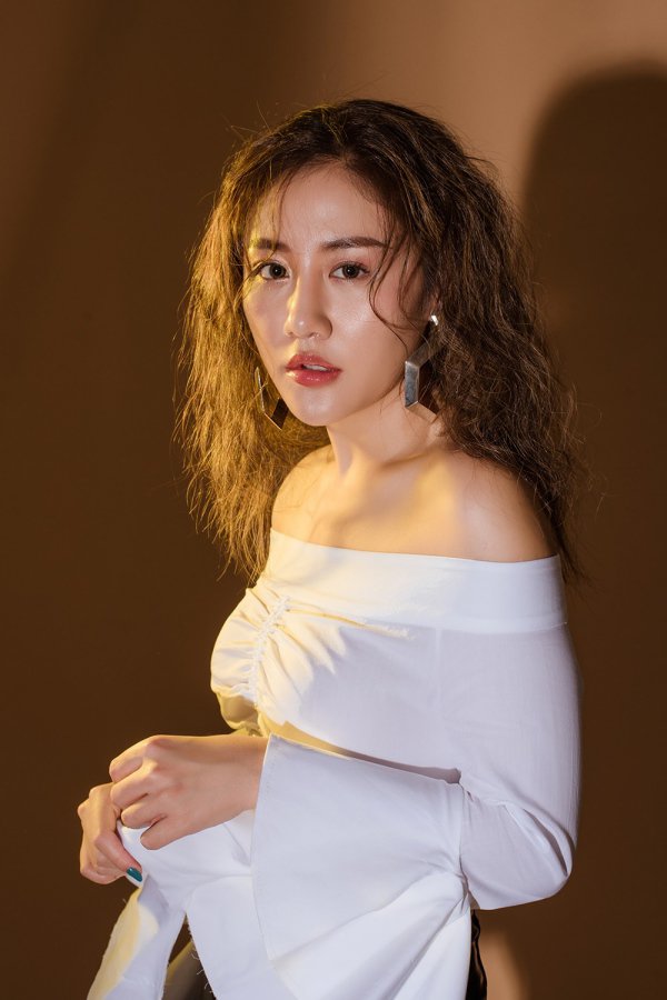 Ngạc nhiên trước ảnh không chân mày của Văn Mai Hương, nhận ra điểm này quan trọng biết bao-7