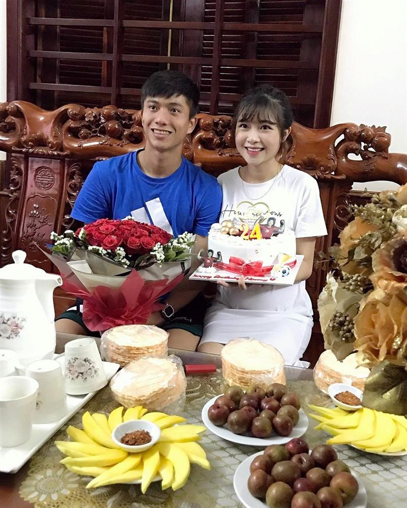 Khoe video em bé đạp hết hồn, vợ Văn Đức nói đùa với fan: Thị Nở múa hoài không cho ngủ-2