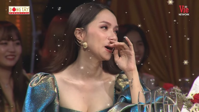 Hương Giang ngượng chín mặt, bối rối khi bị học trò cũ tán tỉnh, tỏ tình công khai-3