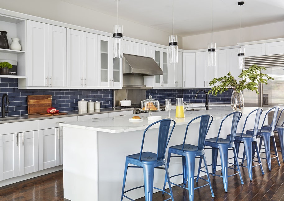 Một bộ ghế sắc màu cho căn bếp gia đình thêm xinh khiến tim ai cũng phải rung rinh-11