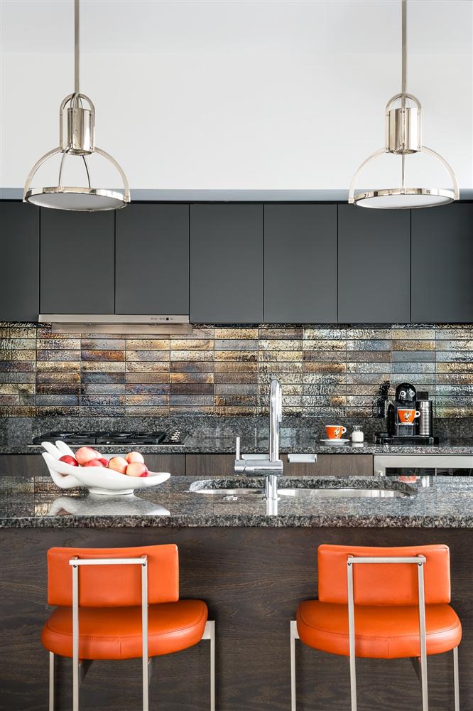 Một bộ ghế sắc màu cho căn bếp gia đình thêm xinh khiến tim ai cũng phải rung rinh-13