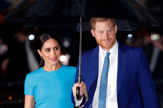 Luôn miệng nói tự chủ kinh tế sau khi rời hoàng gia nhưng Meghan Markle lại bị lên án 