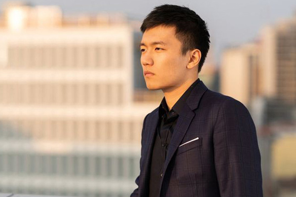 Nửa đêm bắt gặp việc vợ lén lút làm, tôi khuỵu xuống khóc xin tha thứ-3