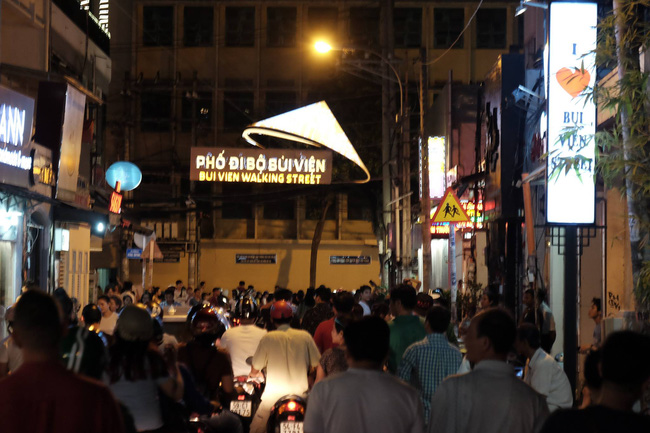 Quán bar tại TP. HCM được hoạt động trở lại-1