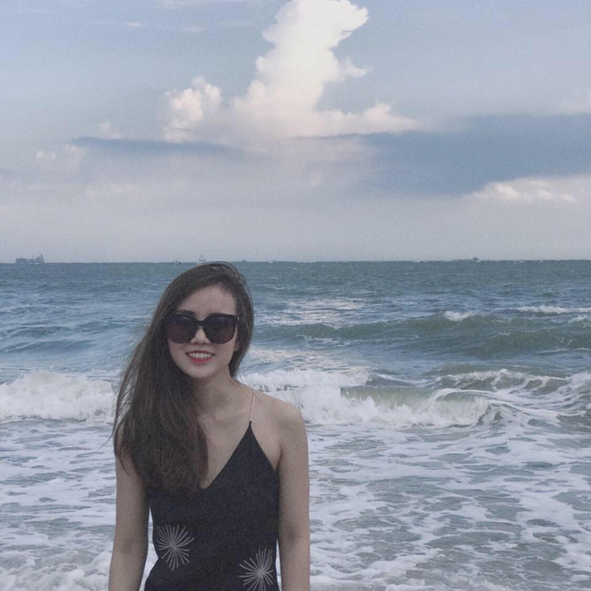 Dù đã 2 lần sinh nở, vợ Hoài Lâm vẫn gợi cảm như hot girl-10