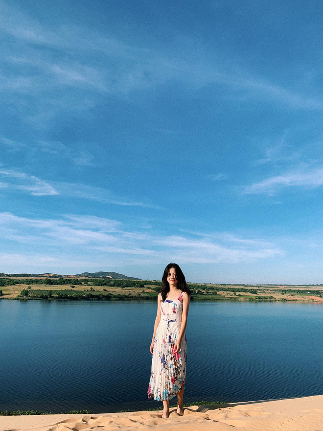 Chủ nhân của bảng điểm tổng kết toàn 9 phẩy đốn tim dân mạng: Vừa giỏi giang vừa xinh đẹp thế này ai chịu nổi!-9