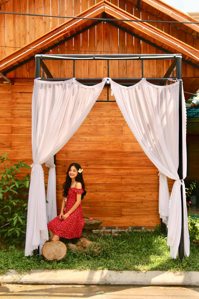 Chủ nhân của bảng điểm tổng kết toàn 9 phẩy đốn tim dân mạng: Vừa giỏi giang vừa xinh đẹp thế này ai chịu nổi!-6