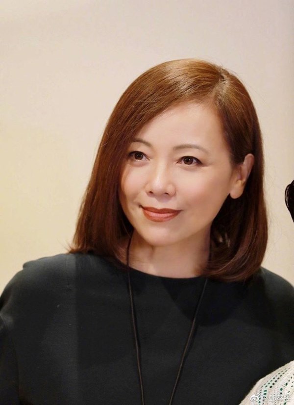 Mỹ nhân Ỷ thiên đồ long ký: Tuổi trẻ uất hận vì bồ trở mặt đứng về phía vợ, U60 dính tin đồn yêu đồng tính-11