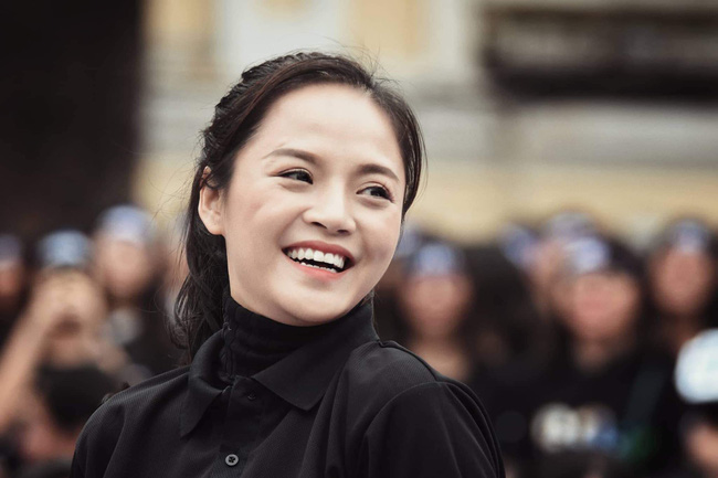 Những bà mẹ đơn thân có cách dạy con đáng ngưỡng mộ: Thu Quỳnh quyết không làm bố, Thân Thúy Hà không ngại nói chuyện người lớn với con trai-1