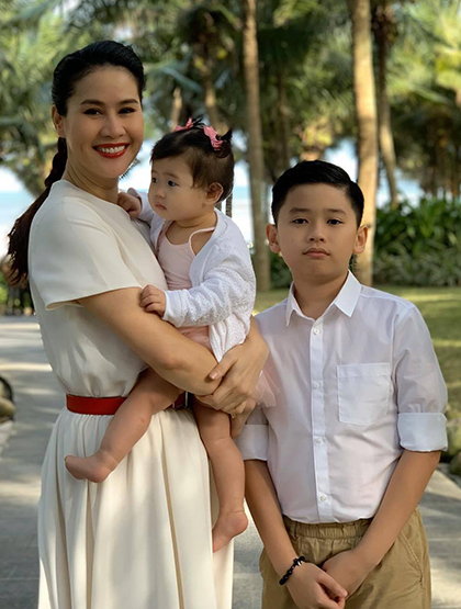 Những bà mẹ đơn thân có cách dạy con đáng ngưỡng mộ: Thu Quỳnh quyết không làm bố, Thân Thúy Hà không ngại nói chuyện người lớn với con trai-6