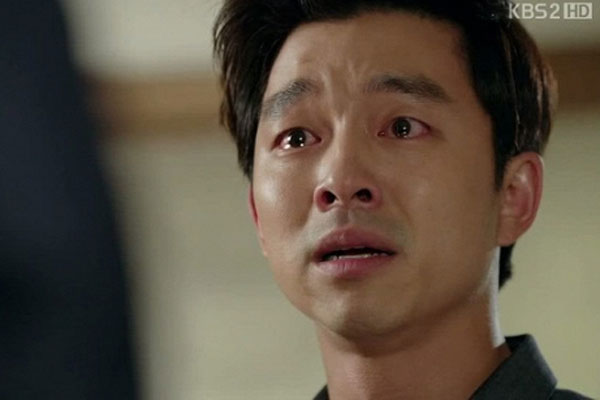 Cầm phán quyết ly hôn bước ra khỏi cửa tòa án, chồng cũ bỗng có hành động lạ lùng không thể tin nổi-3