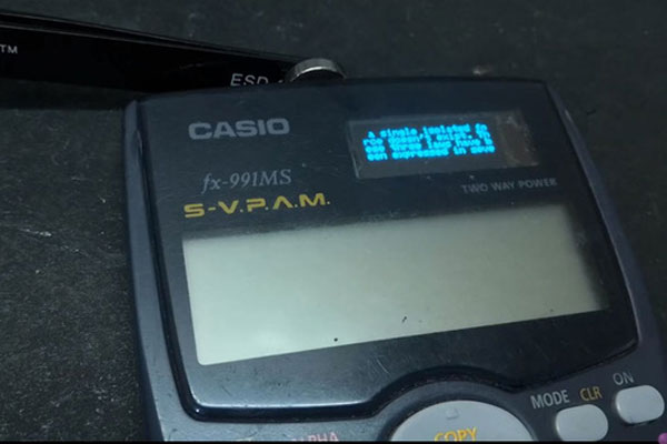 Hack cả máy tính Casio để gian lận thi cử, YouTuber khiến dân tình phải kinh ngạc khi làm được cả Wi-Fi và chat như smartphone-1