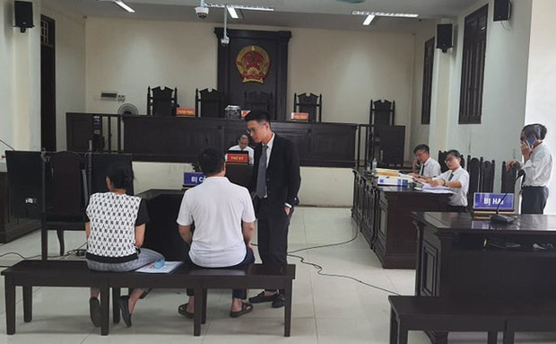 An ninh được thắt chặt tại phiên tòa mà Đường Nhuệ và con nuôi tới làm nhân chứng-3