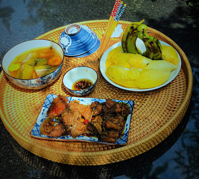 9x miền Tây xinh đẹp khoe những mâm cơm siêu đẹp khiến ai cũng phải trầm trồ khen ngợi-6