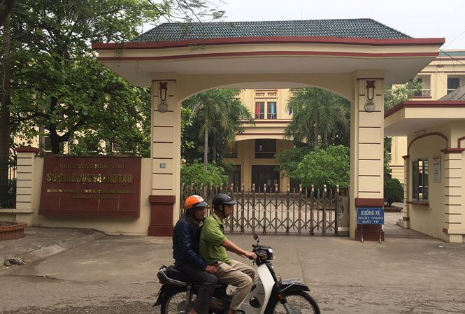 Vụ gian lận thi ở Hòa Bình: Trực tiếp nâng điểm bài thi nhưng không phạm tội-1