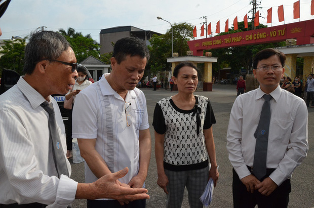 ẢNH: Quang cảnh phiên xử vợ chồng chủ doanh nghiệp Lâm Quyết liên quan đến Đường Nhuệ-3