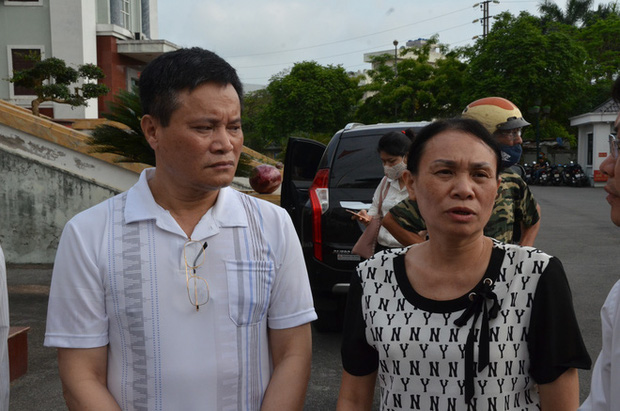 ẢNH: Quang cảnh phiên xử vợ chồng chủ doanh nghiệp Lâm Quyết liên quan đến Đường Nhuệ-4