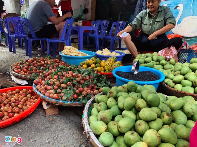 Tiểu thương nhập mận hậu bao nhiêu, bán hết bấy nhiêu-1