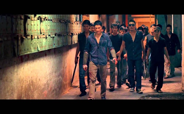 Đóng cảnh tự tử phải lao vào đoàn tàu thật đang chạy và những chuyện đáng sợ sau màn ảnh-1