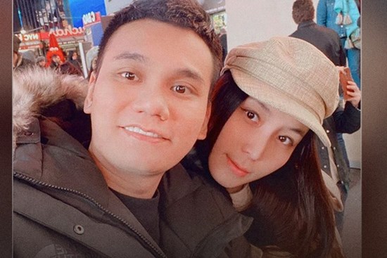 Vợ chồng Khắc Việt kể chuyện mang song thai: “Vừa nhận tin vui đã đi mua liền 2 căn nhà chuẩn bị đón thiên thần nhỏ