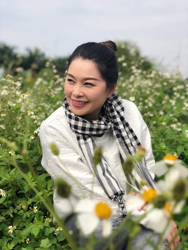 Thanh Tú cháo lòng: 15 năm sống cùng chồng là những tháng ngày cô đơn-1