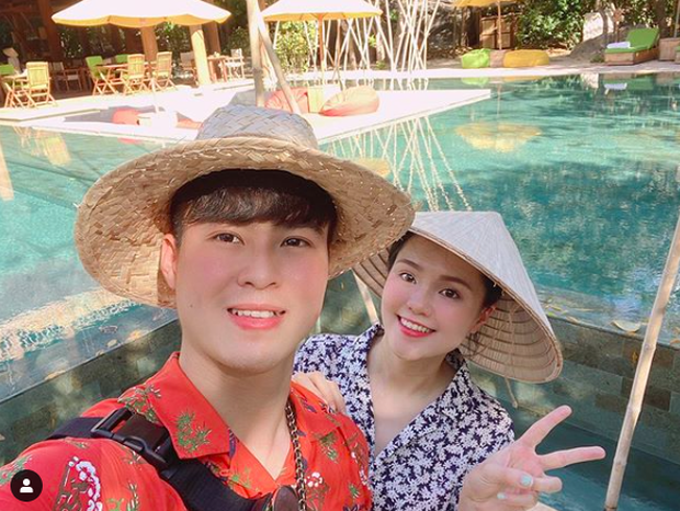Quỳnh Anh khoe bụng bầu kèm status mới trên Instagram: Hạnh phúc nhất là cảm nhận được miếng máy trong bụng mẹ của con-3