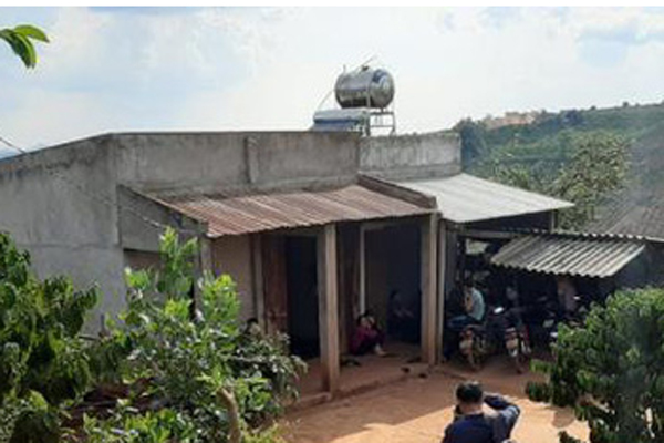 Vụ bí thư xã giết cháu vợ: Người nhà nạn nhân lập bàn thờ nhỏ, chờ đợi trong nước mắt-6