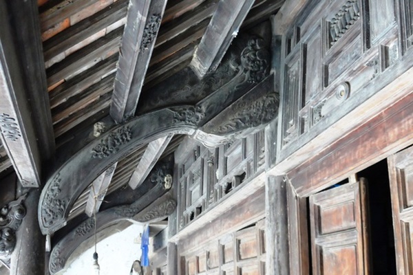 Nhà cổ gỗ lim chứa toàn báu vật” độc nhất của dòng họ nức tiếng Hà Thành-19